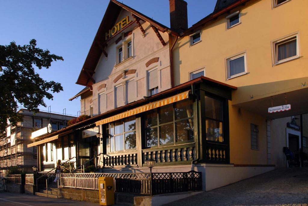 Hotel Fantasie Ansbach Exterior photo